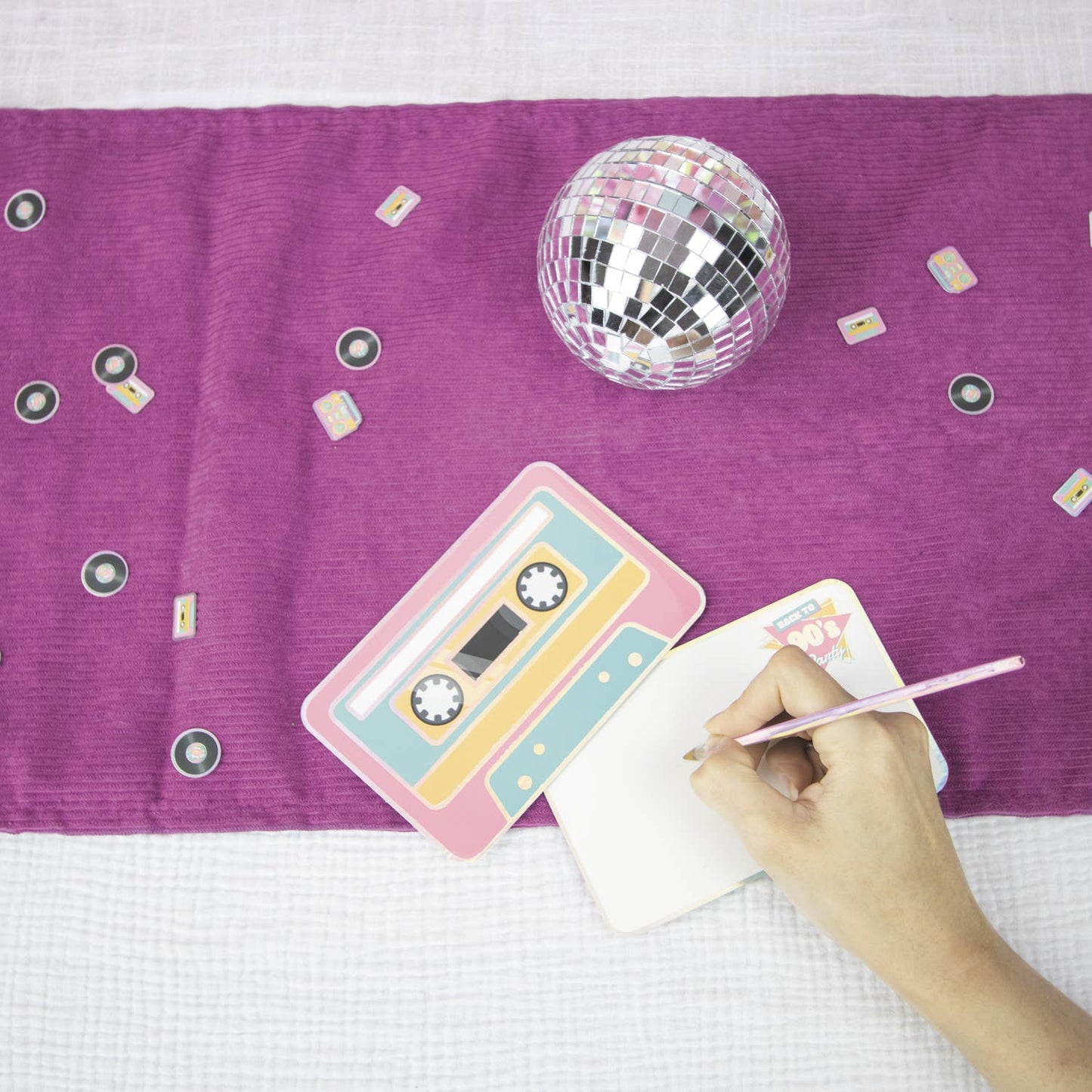 90'S PARTY CARD SET OF 8