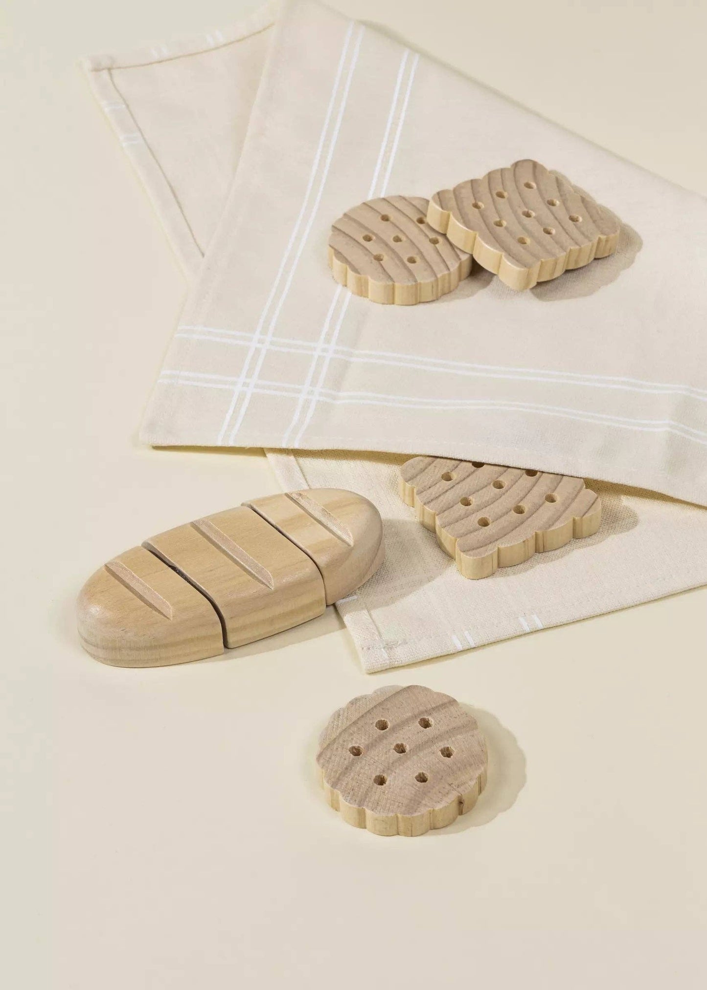 Wooden Picnic Playset and Accessories