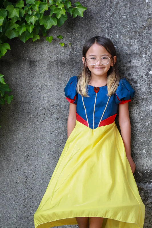 BOUTIQUE SNOW WHITE GOWN Great Pretenders