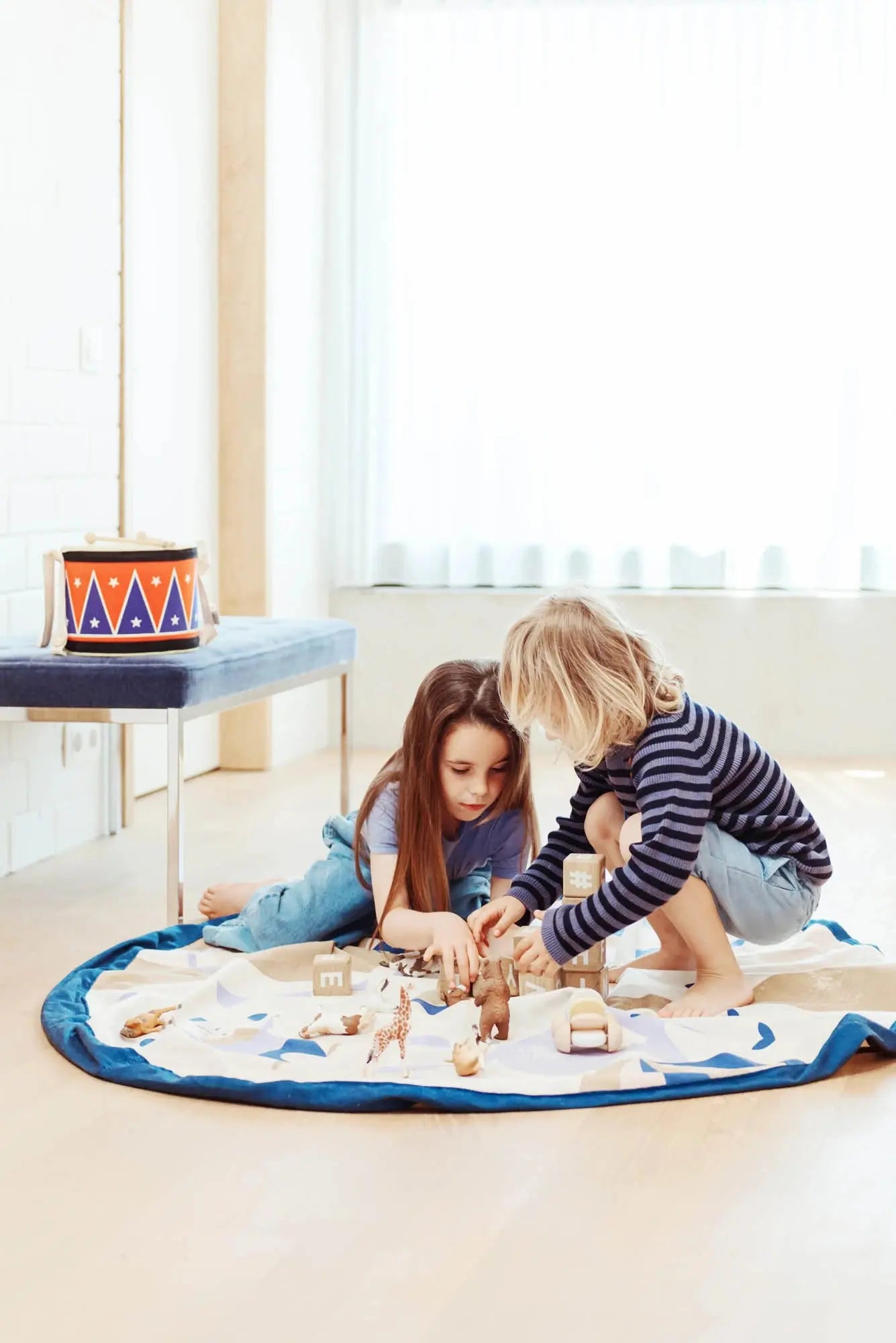 Circus Thunderbolt Toy Storage Bag Play and go