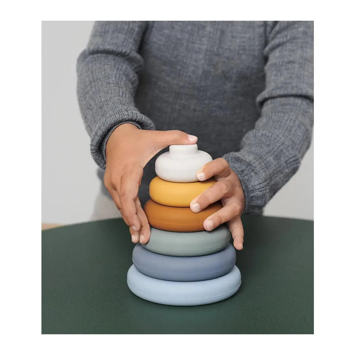 DAG STACKING TOWER LieWood