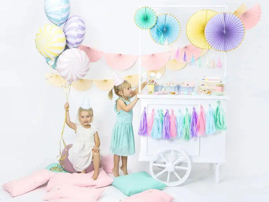Decorative Light Lilac Rosettes Partydeco
