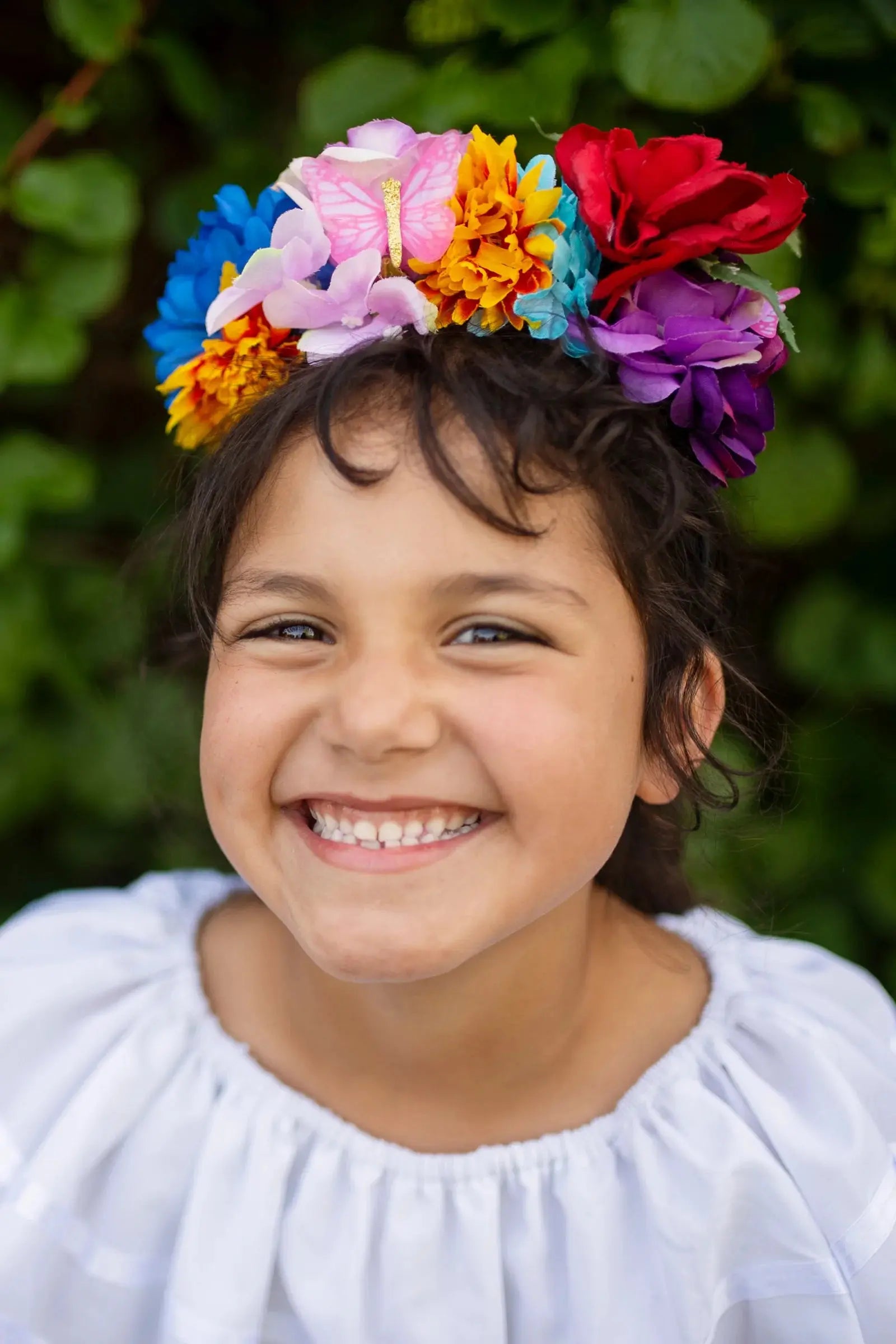 Frida the artist set Great Pretenders