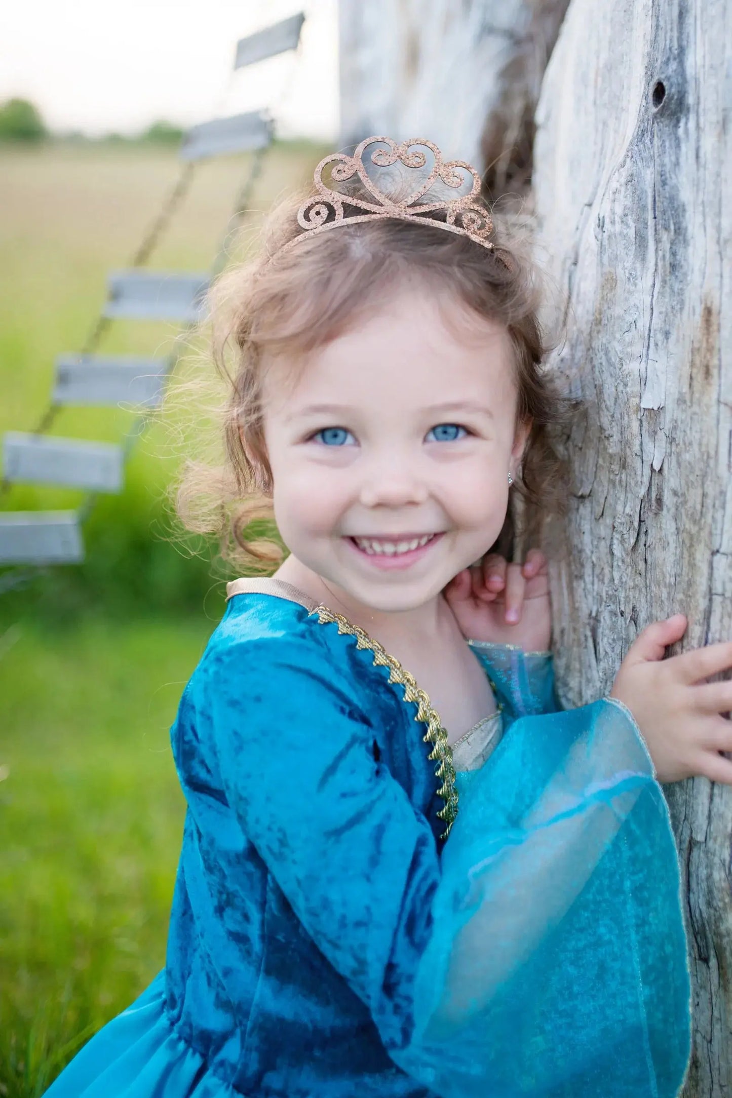 Gold glitter Tiara for girls Great Pretenders