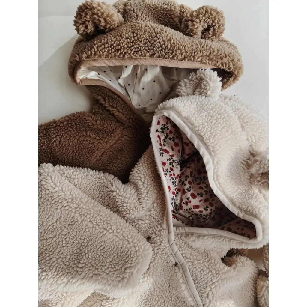 Grizz Teddy Onesie - dark brown Konges Slojd