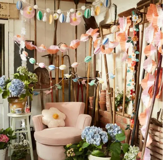 Honeycomb Bird Garland Meri Meri