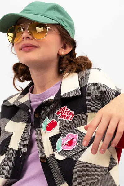 Iron on patches bite me, mix Partydeco