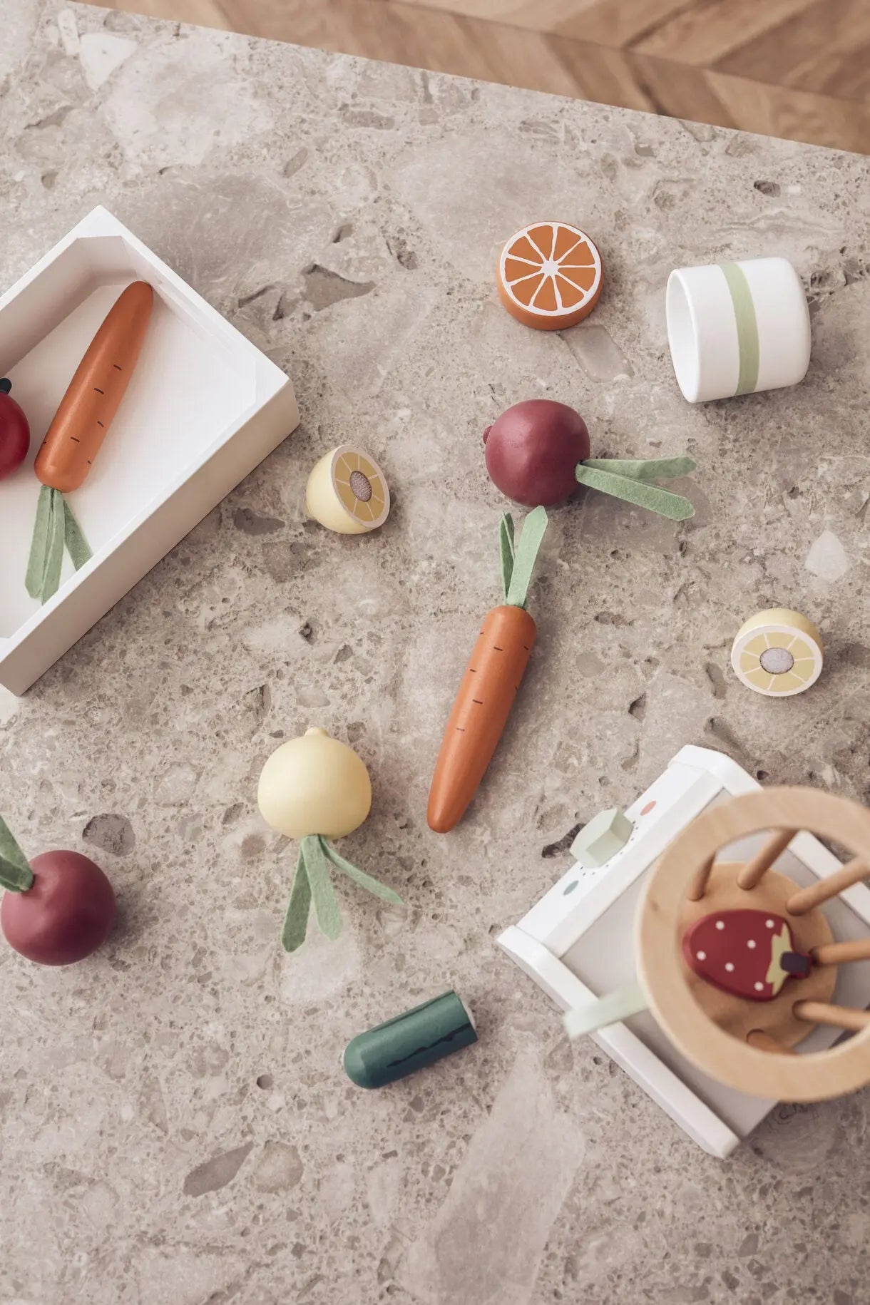 Mixed vegetable box KID'S HUB Kids Concept