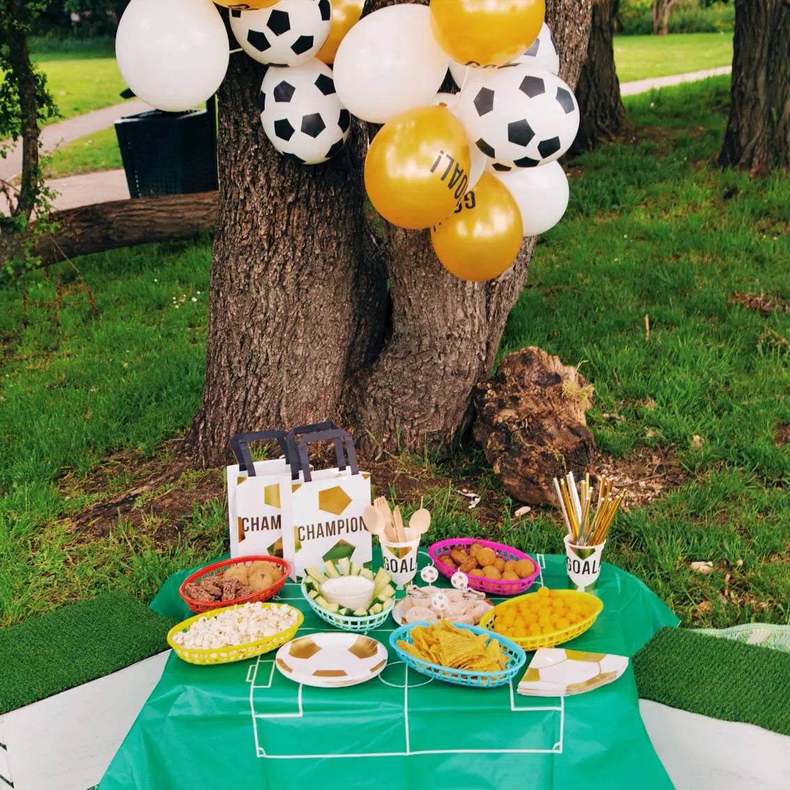 Party Champions Table Cover Talking Tables