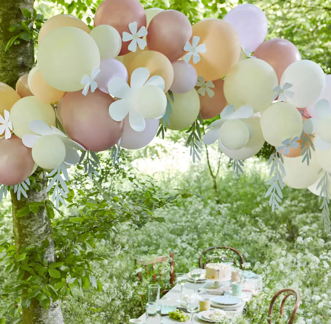 Pastel Daisy Balloon Garland (x 51 balloon) Meri Meri