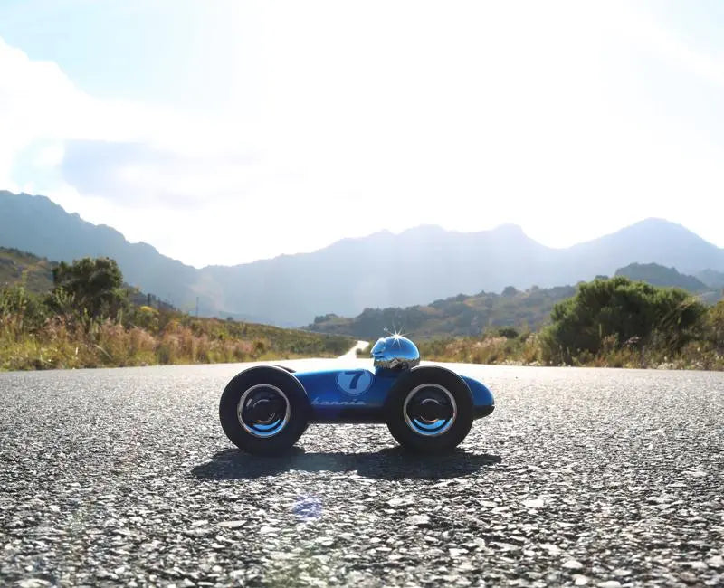 Playforever car - 404 Bonnie Joules Playforever