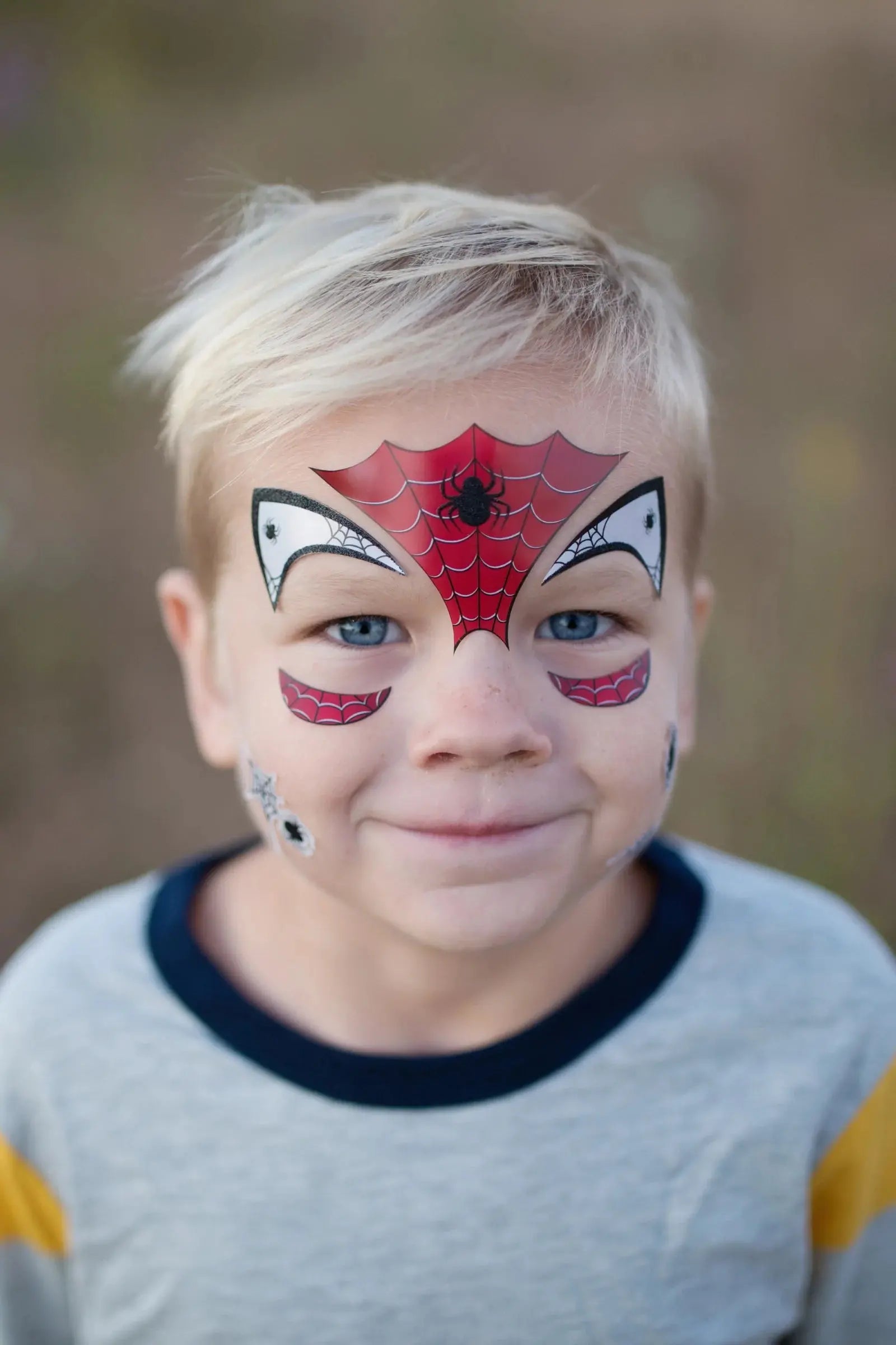 SPIDER FACE STICKERS Great Pretenders