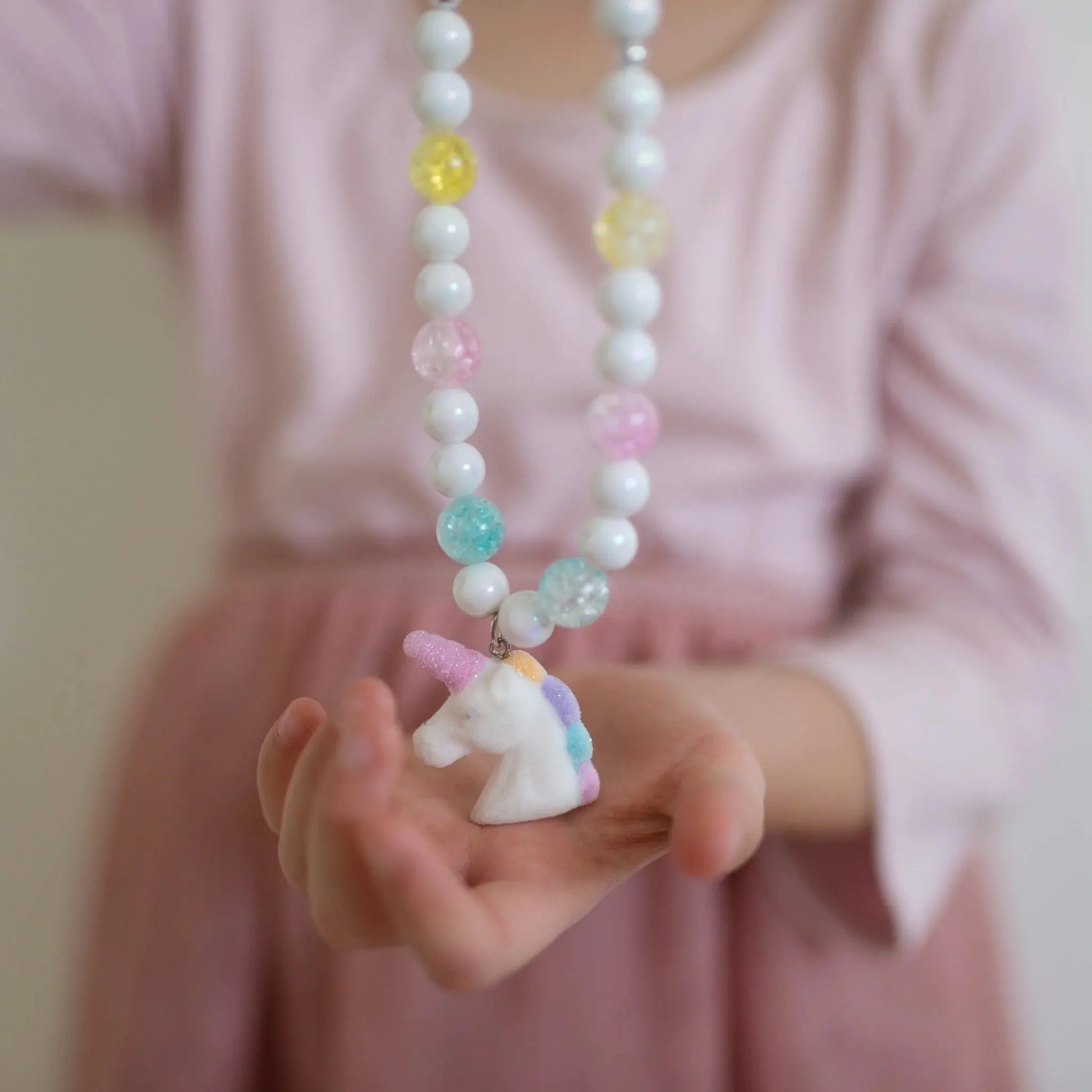 White Unicorn Necklace & Bracelet Great Pretenders